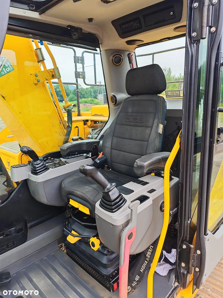 JCB 140 XLC - 28