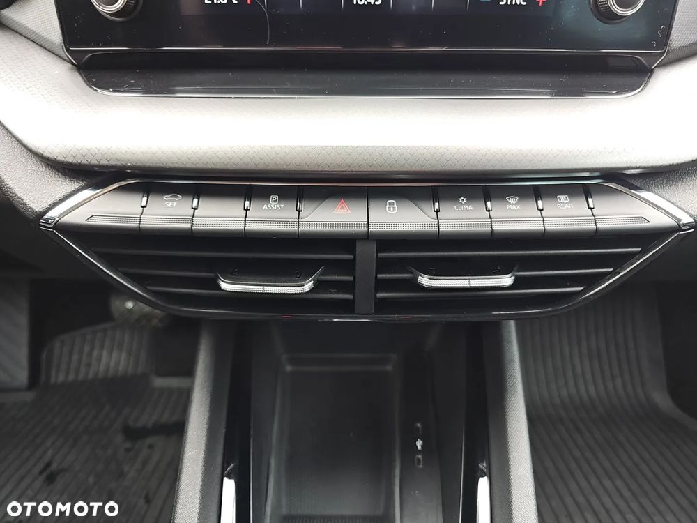 Skoda Octavia 2.0 TDI Ambition DSG - 14