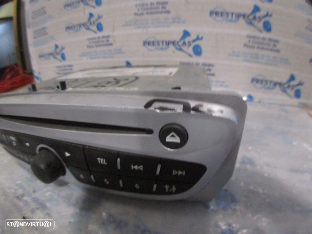 Radios 281155040R 7649167391 RENAULT MEGANE 3 2014 1.5DCI 105CV 5P CINZA ORIGINAL FUSE 10A Danificado - 2