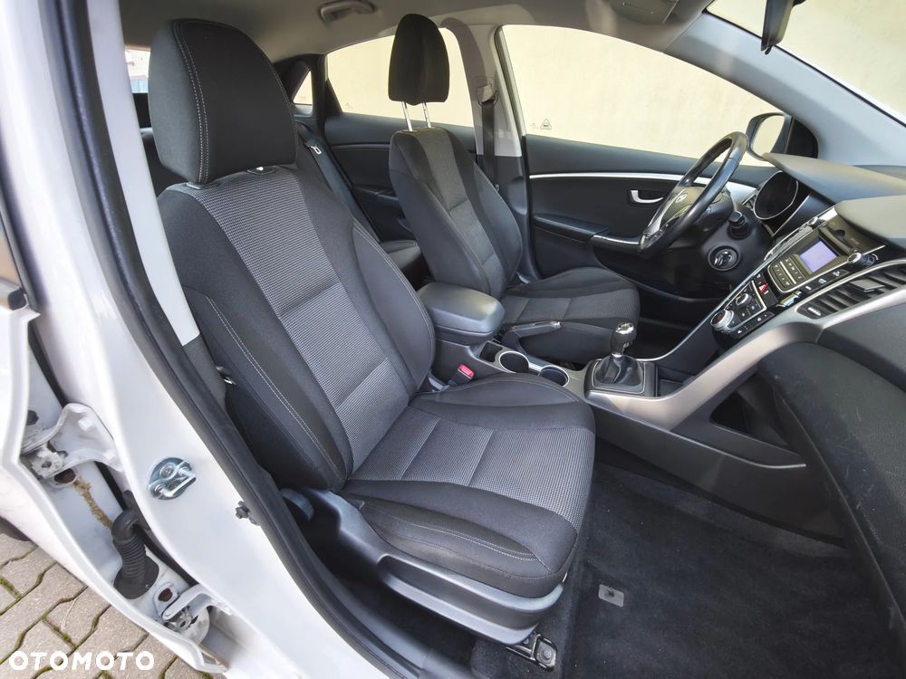 Hyundai i30 1.4 Fifa World Cup Edition - 19