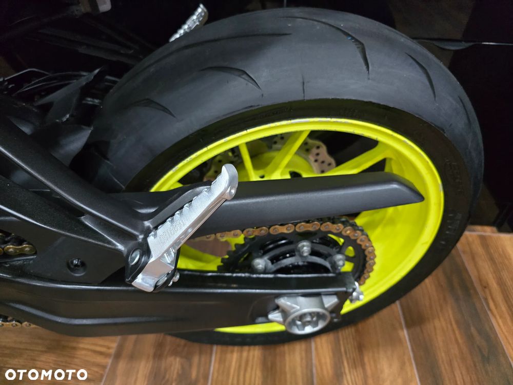 Yamaha MT - 10