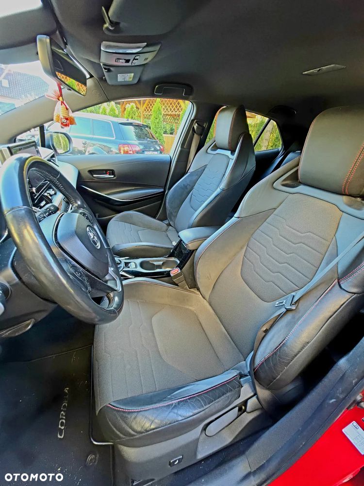 Toyota Corolla - 16