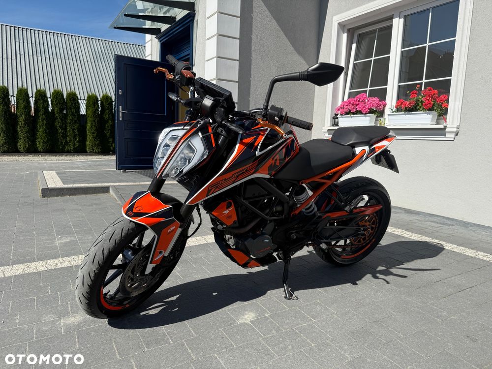KTM Duke 125 - 17