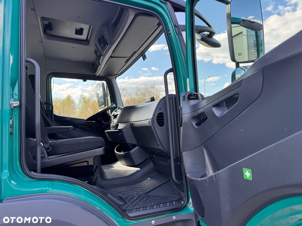 Mercedes-Benz ATEGO 1523 CHŁODNIA 6.25m Lamberet - 32