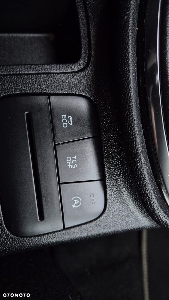 Ford Fiesta 1.0 EcoBoost Titanium X - 35