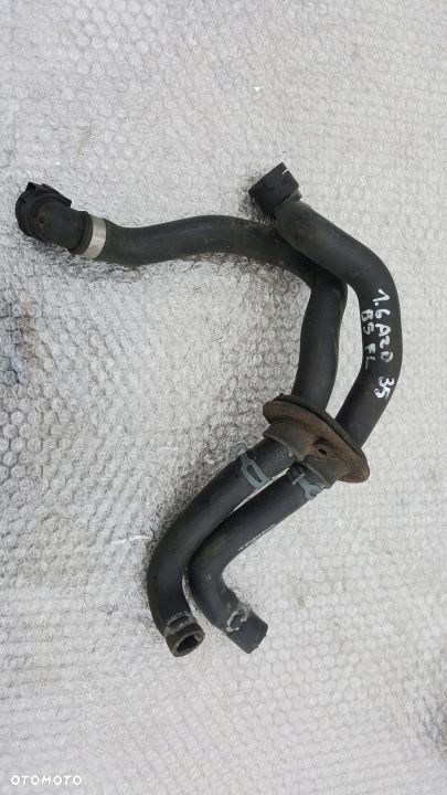 PRZEWÓD NAGRZEWNICY PASSAT B5 FL 1.6 AZD 8D0819173