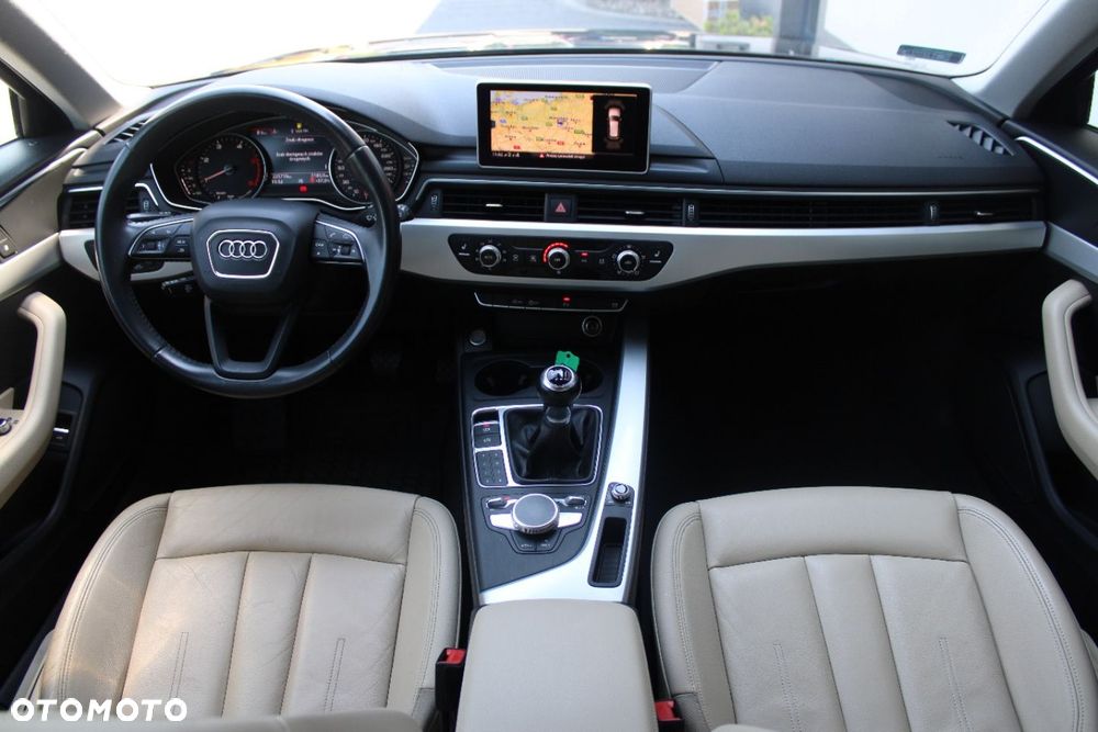 Audi A4 Avant - 25