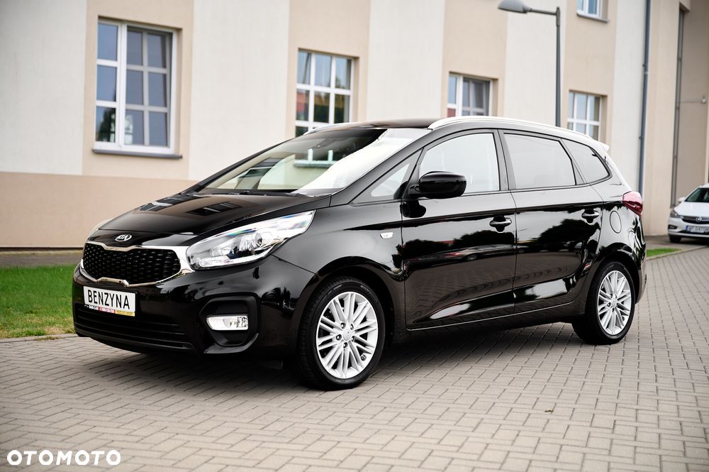 Kia Carens 1.6 GDI Dream-Team Edition - 4