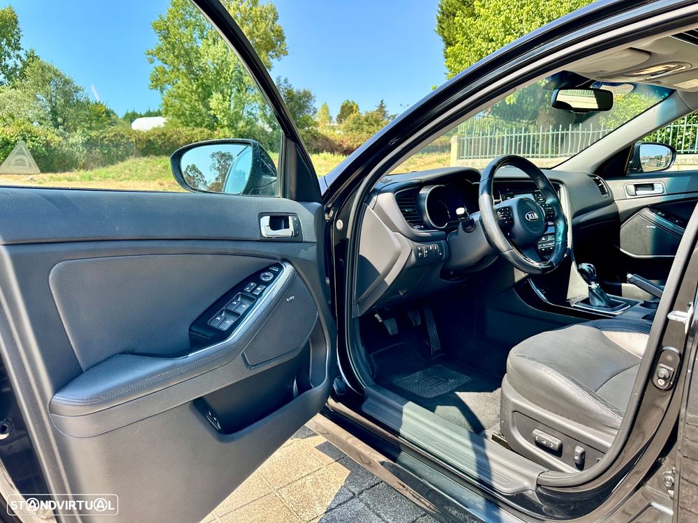 Kia Optima 1.7 CRDI TX - 17