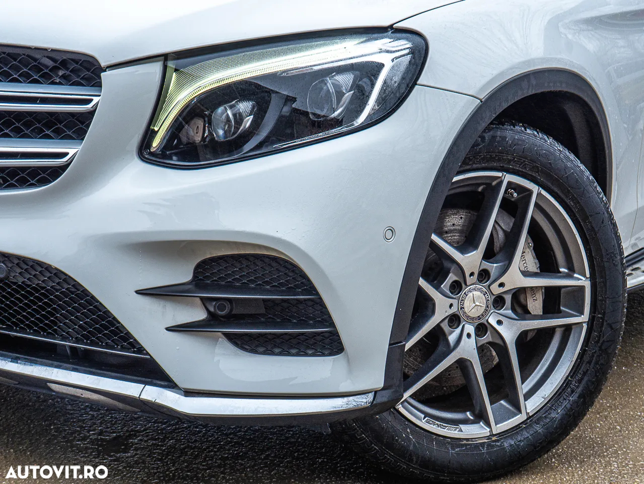 Mercedes-Benz GLC 220 d 4MATIC - 23
