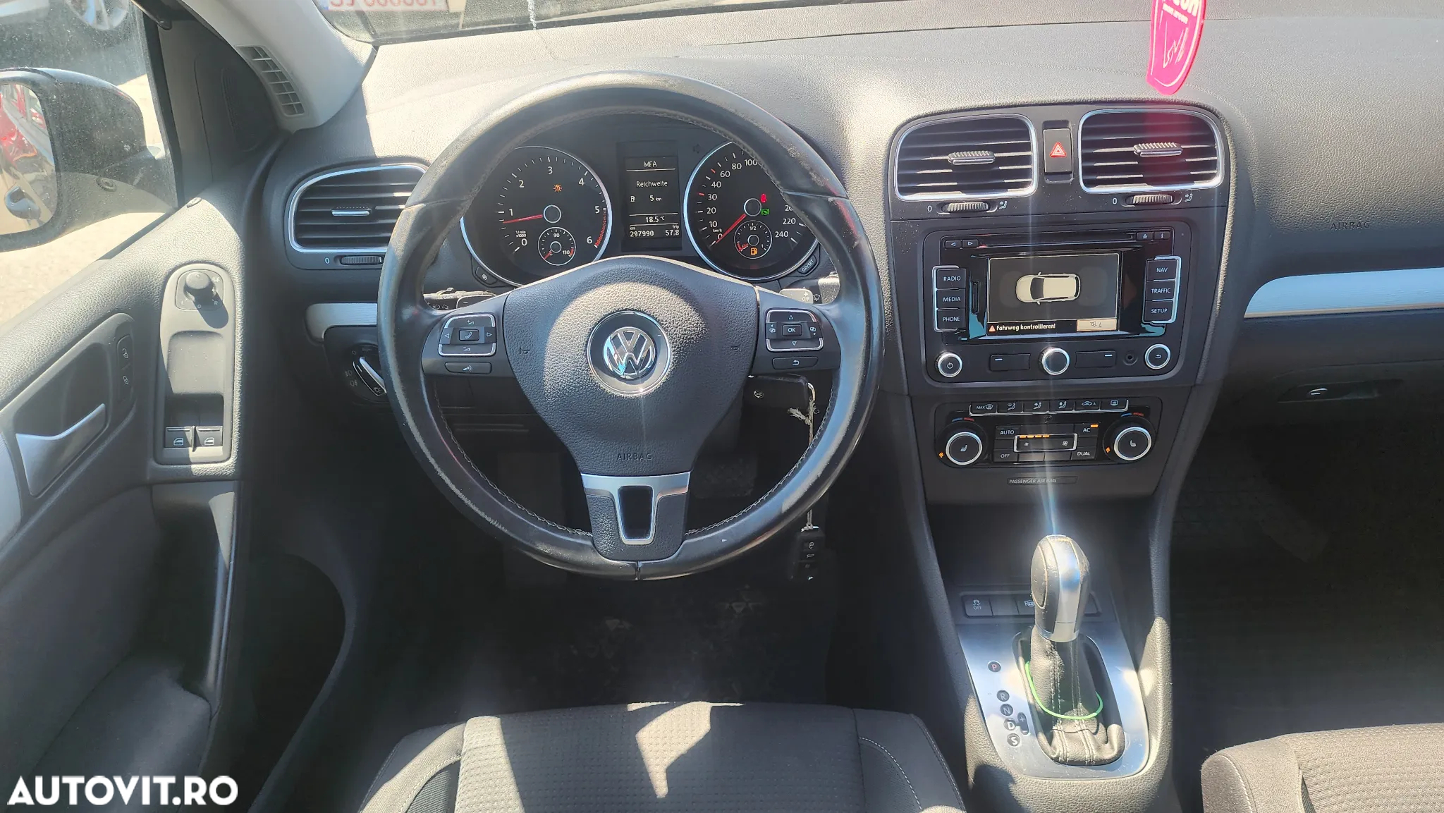 Volkswagen Golf 2.0 TDI DPF DSG Comfortline - 13
