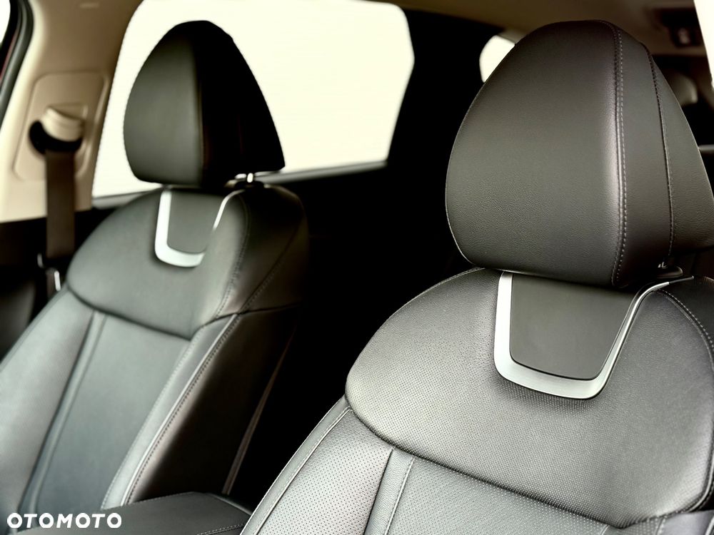 Hyundai Tucson 1.6 T-GDi HEV Executive 2WD - 25