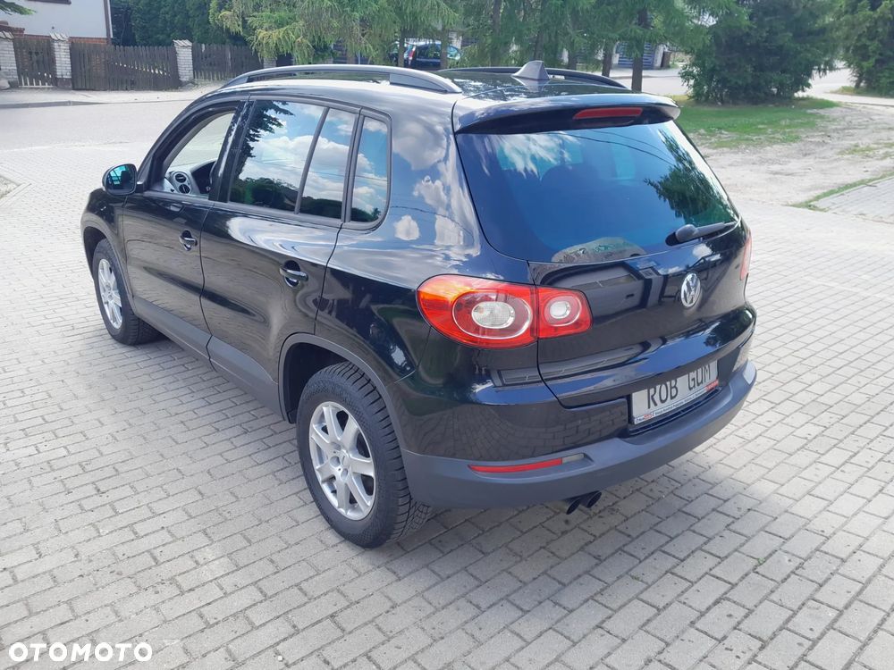 Volkswagen Tiguan 1.4 TSI BlueMotion Technology Exclusive - 3