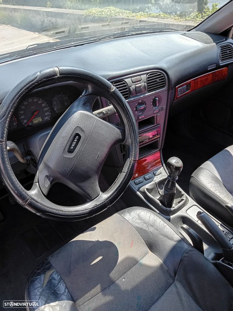Volvo V40 - 4