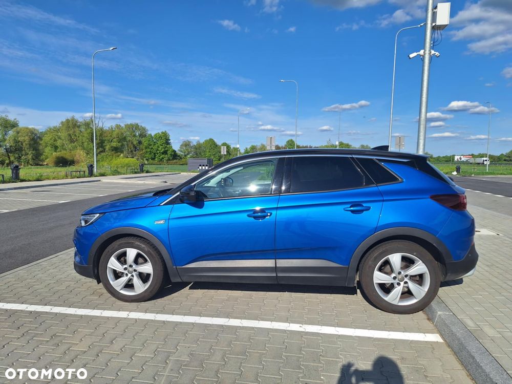 Opel Grandland X 1.6 T Ultimate S&S - 32