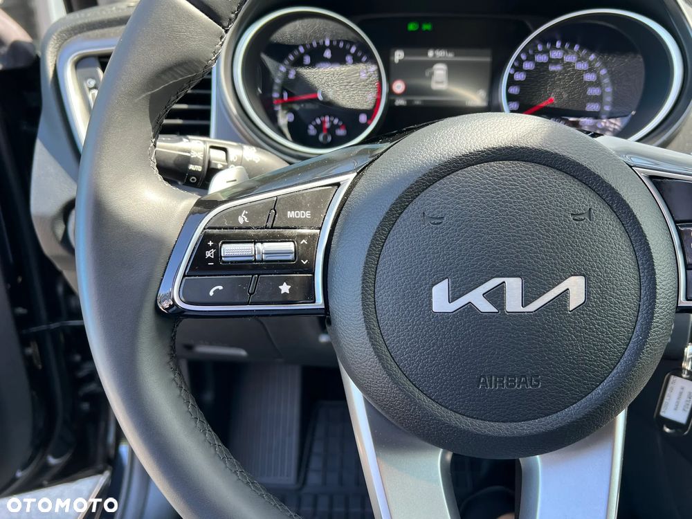 Kia XCeed 1.5 T-GDI M DCT - 15