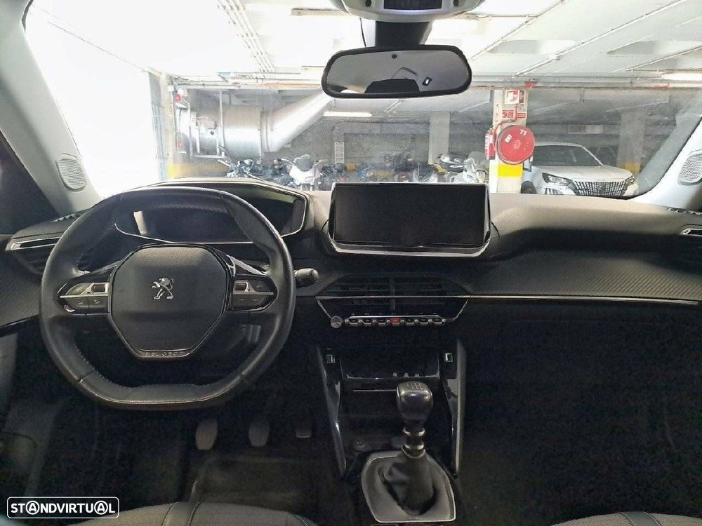 Peugeot 2008 1.2 PureTech Allure Pack - 8