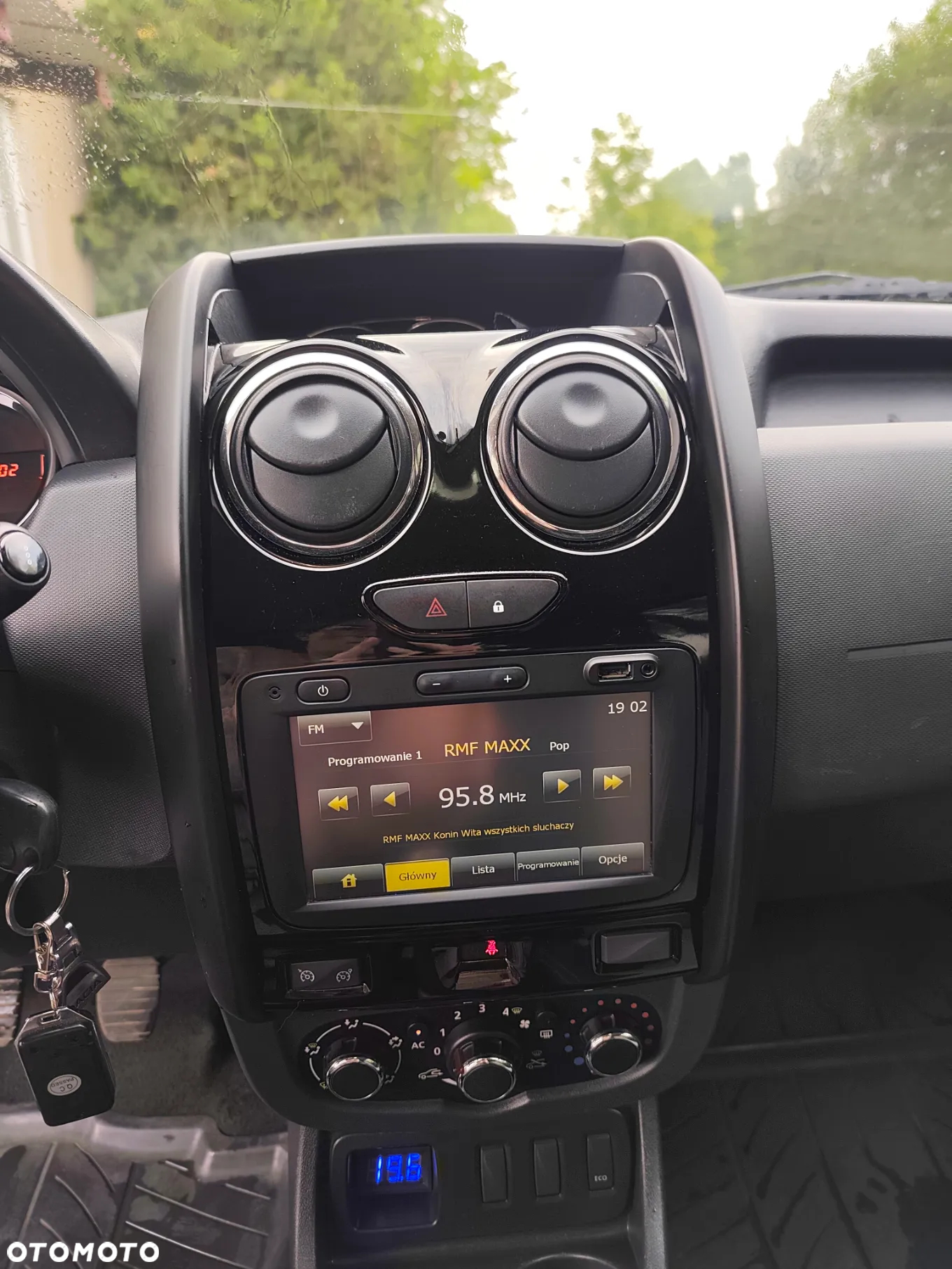 Dacia Duster 1.6 - 9