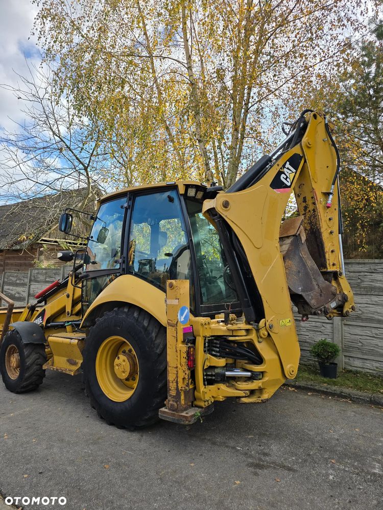 Caterpillar - 9