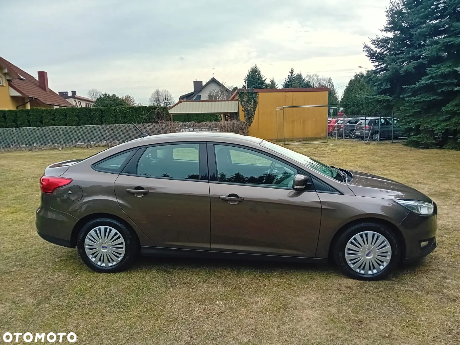 Ford Focus 1.6 Trend - 11