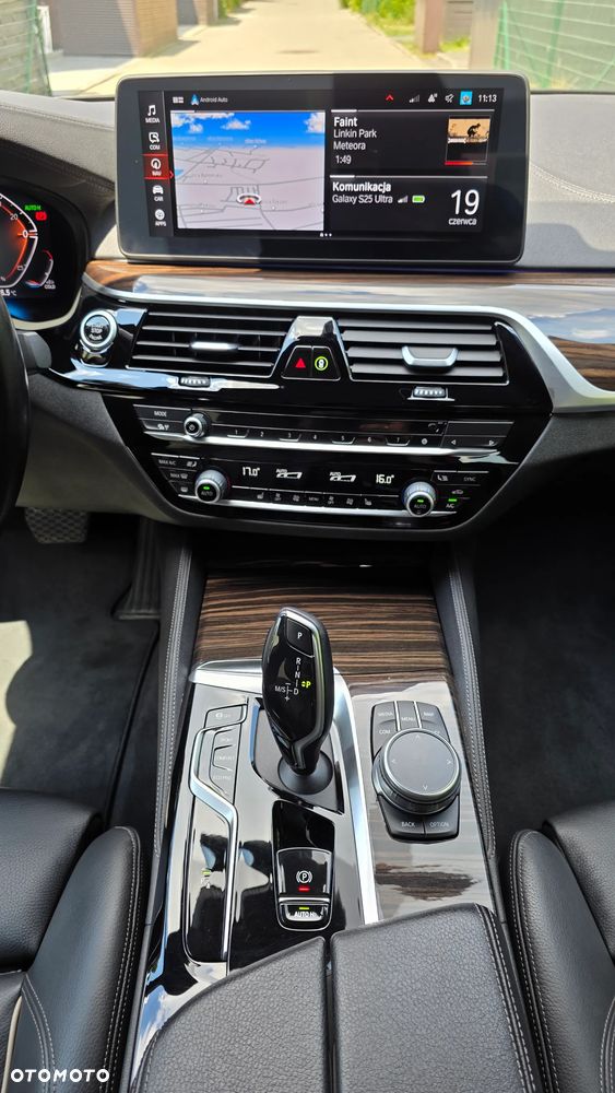 BMW Seria 5 520d xDrive Luxury Line - 15
