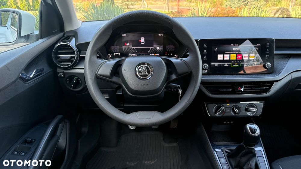 Skoda Fabia 1.0 Essence - 16