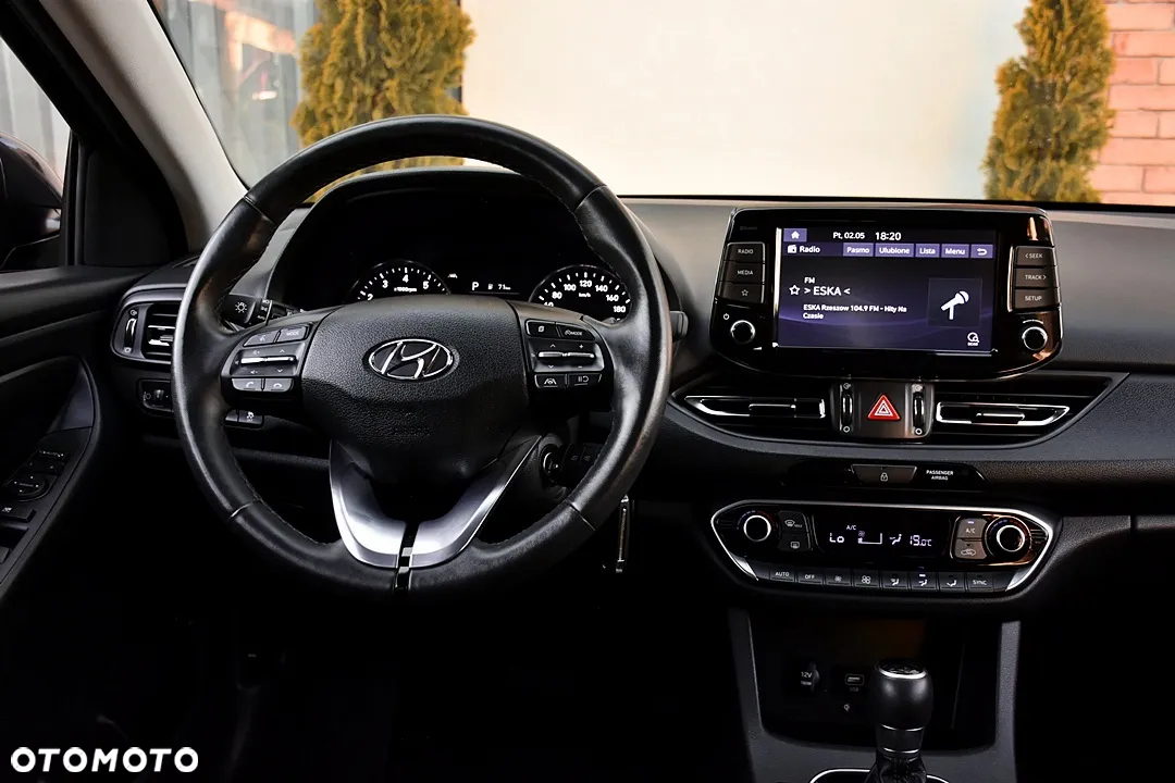 Hyundai i30 1.0 T-GDI 48V-Hybrid DCT Intro - 6