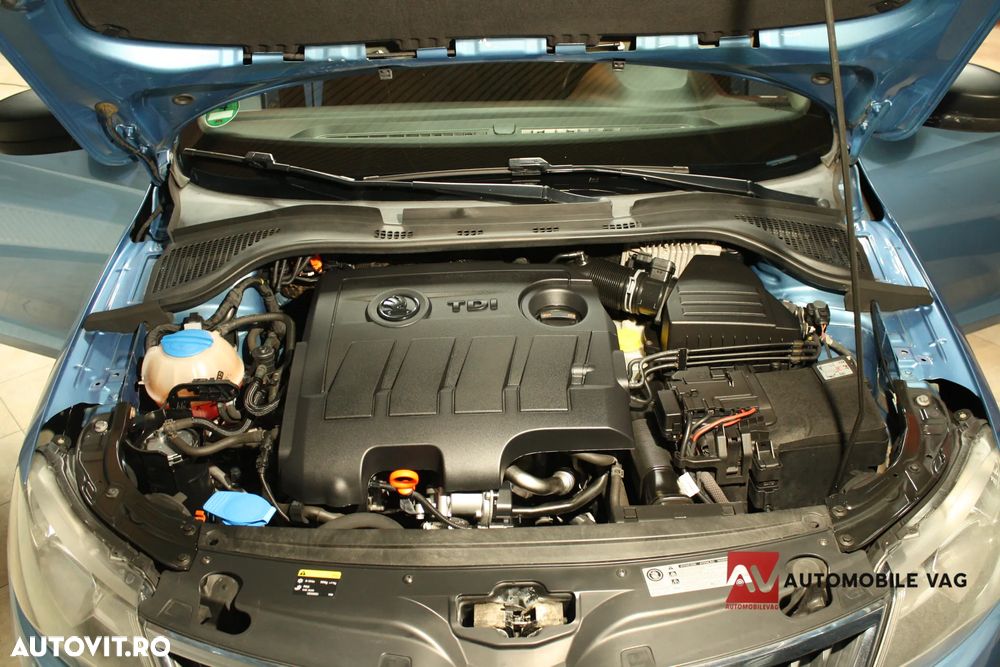 Skoda RAPID 1.6 TDI Edition Green tec - 22