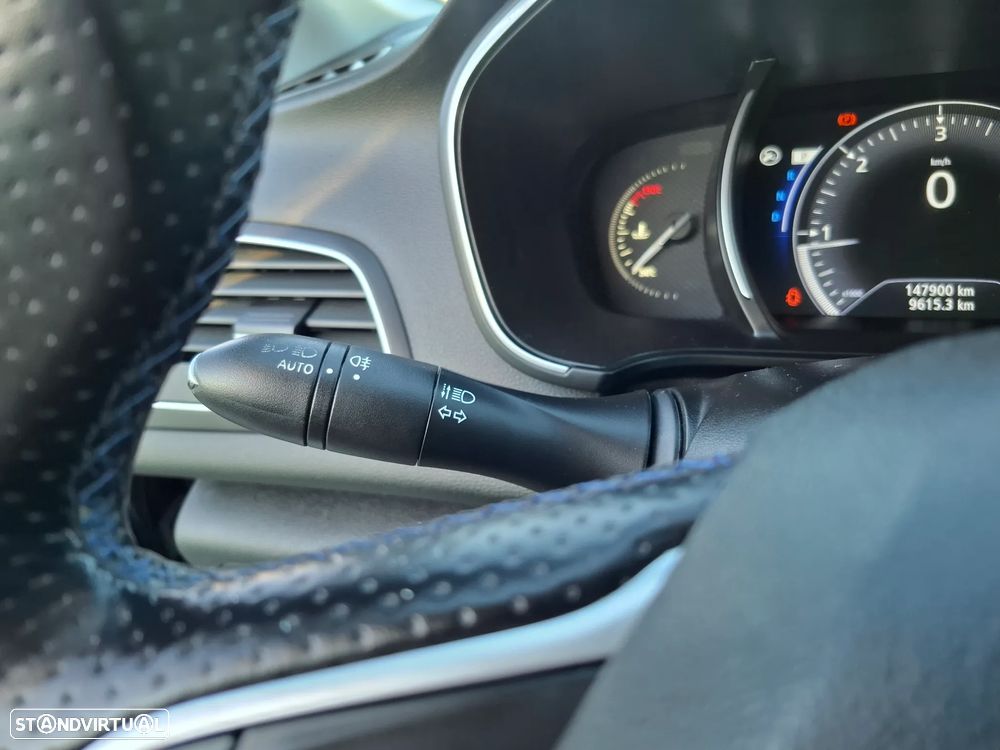 Renault Mégane Sport Tourer 1.5 dCi GT Line EDC - 27