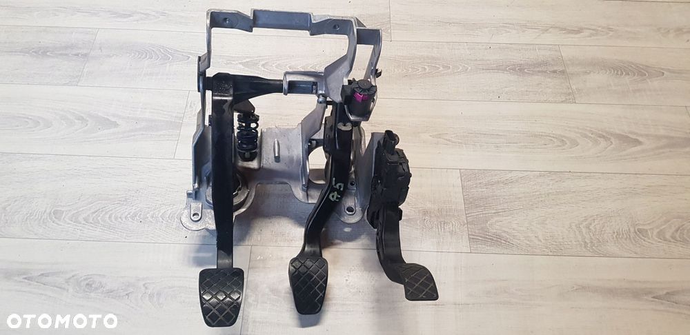 pedały kompletne audi a4 a5 8k1721117 - 1