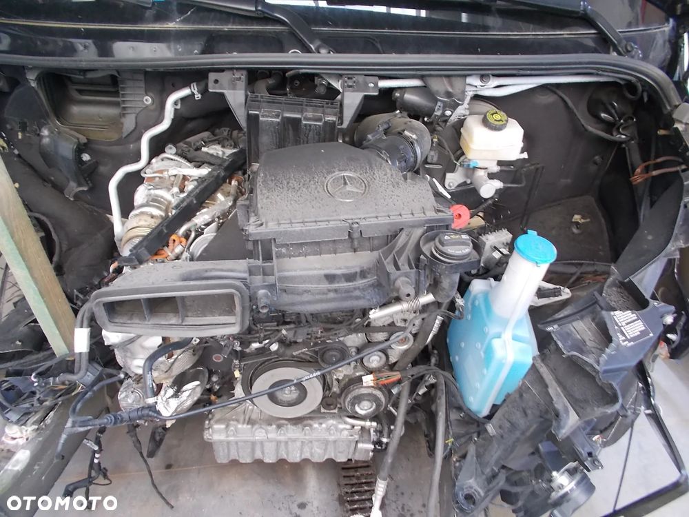 Mercedes-Benz Sprinter - 19