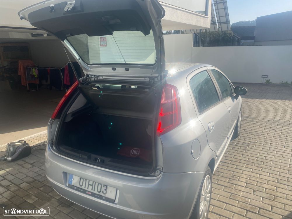 Fiat Grande Punto - 11