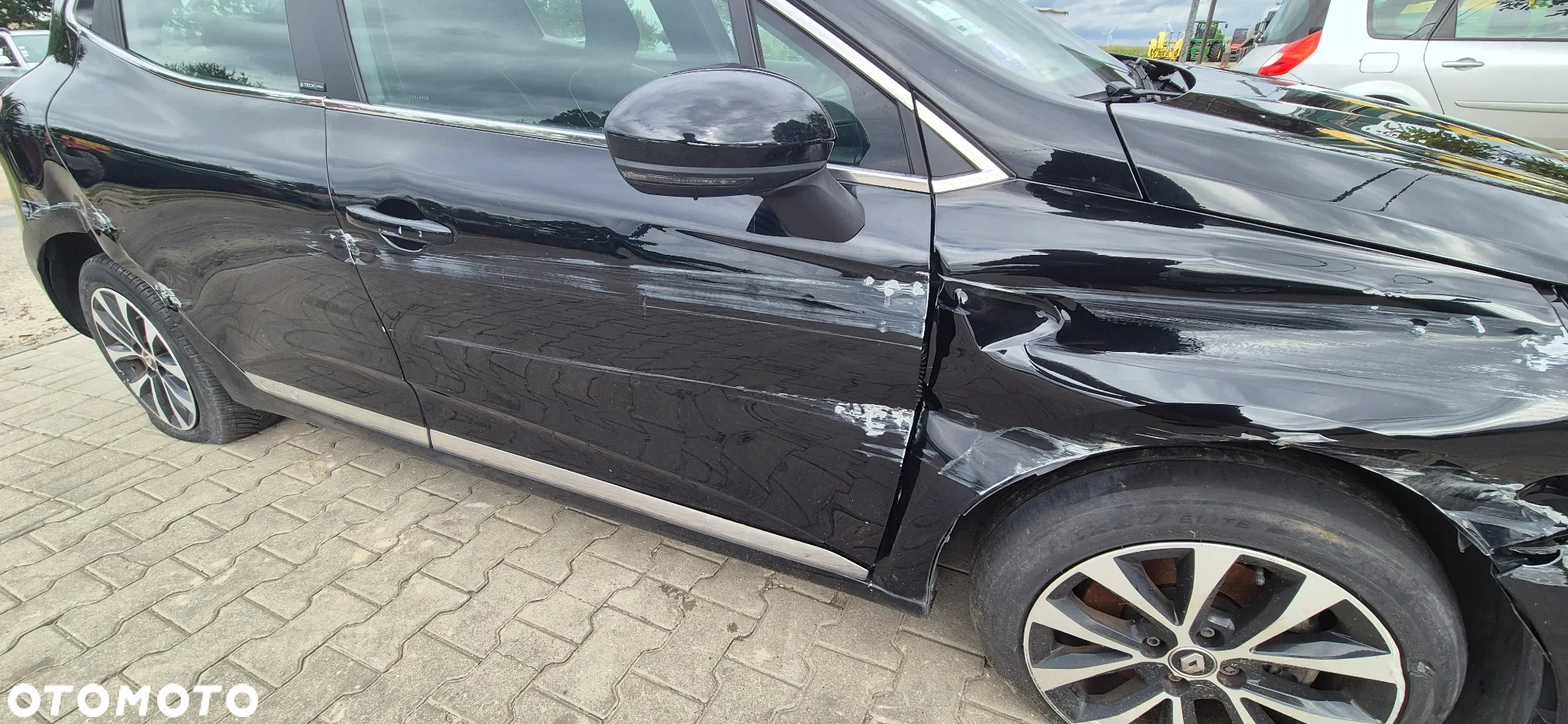 Renault Clio 1.6 E-TECH Intens - 15