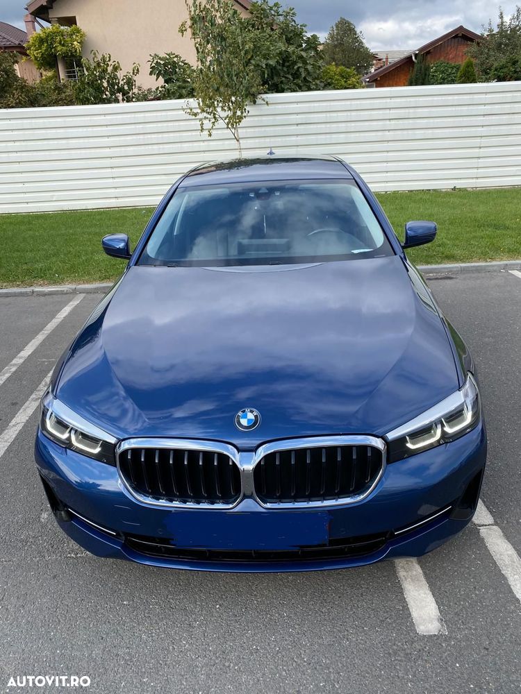 BMW Seria 5 518d Aut. Luxury Line - 9