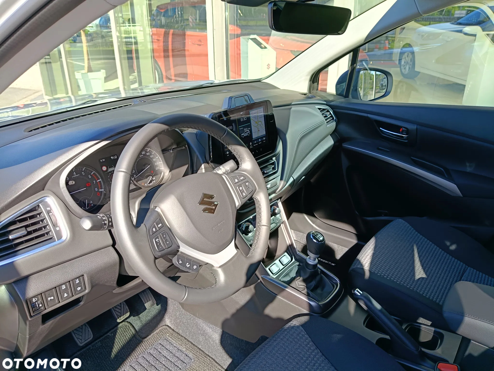 Suzuki SX4 S-Cross 1.4 SHVS Premium - 8