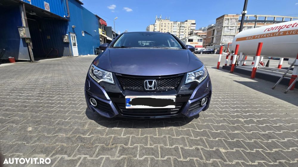 Honda Civic 1.8 i-VTEC MT Elegance Tech-Edition - 2