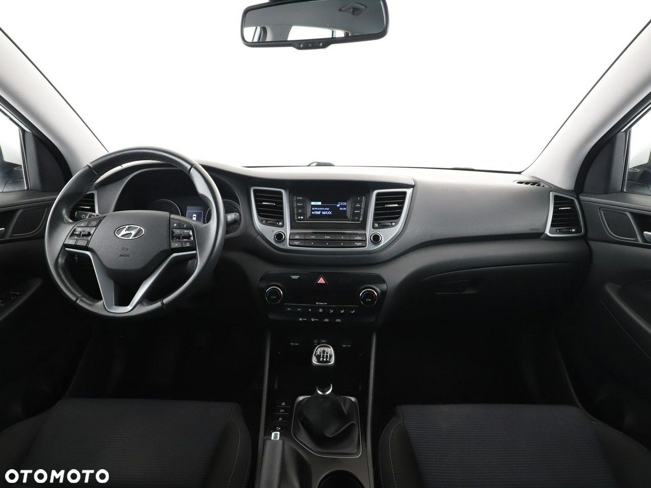 Hyundai Tucson 1.7 CRDI BlueDrive Comfort 2WD - 15