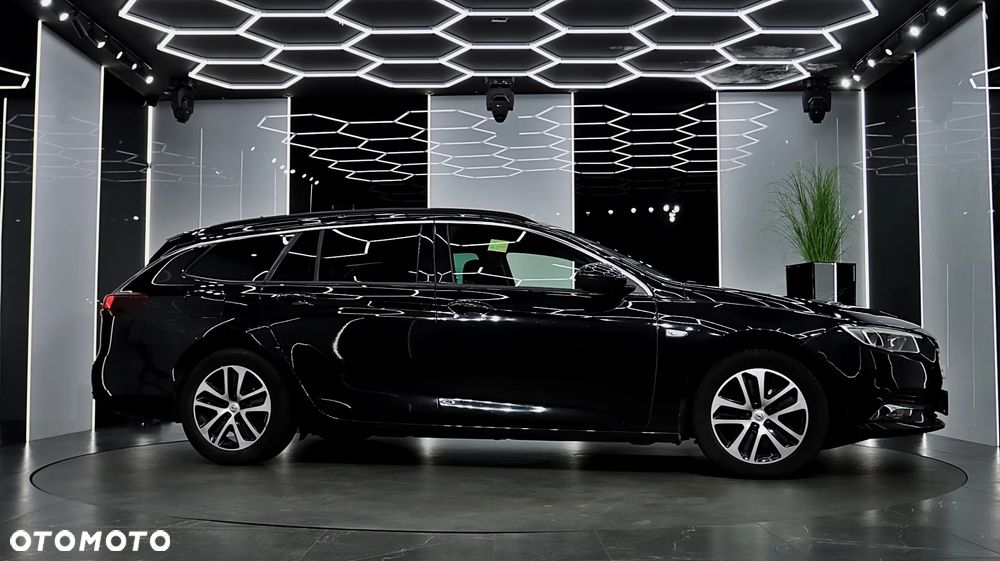 Opel Insignia 1.6 CDTI Innovation S&S - 10