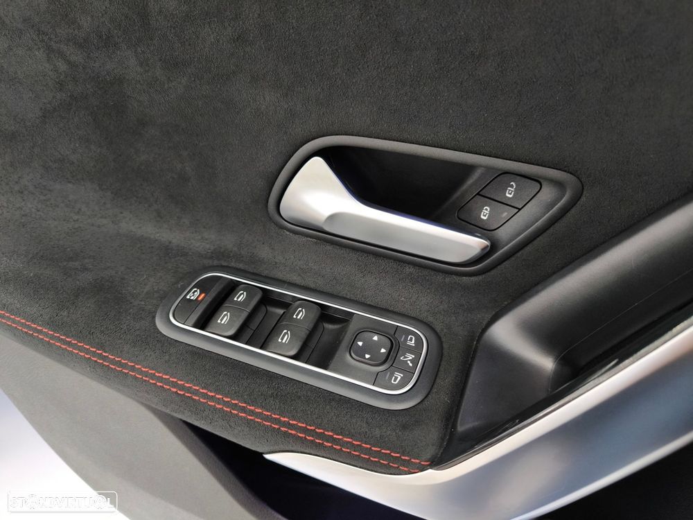 Mercedes-Benz CLA 180 d 7G-DCT AMG Line - 24