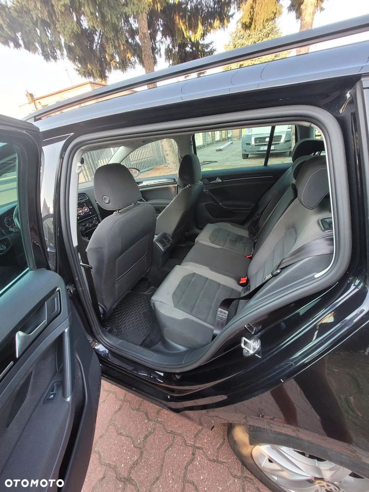 Volkswagen Golf 1.6 TDI BMT Highline - 10
