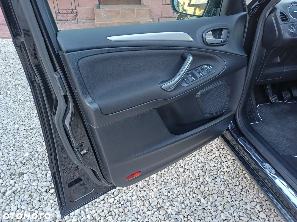 Ford Galaxy 2.0 TDCi Platinium X (Titanium) - 27