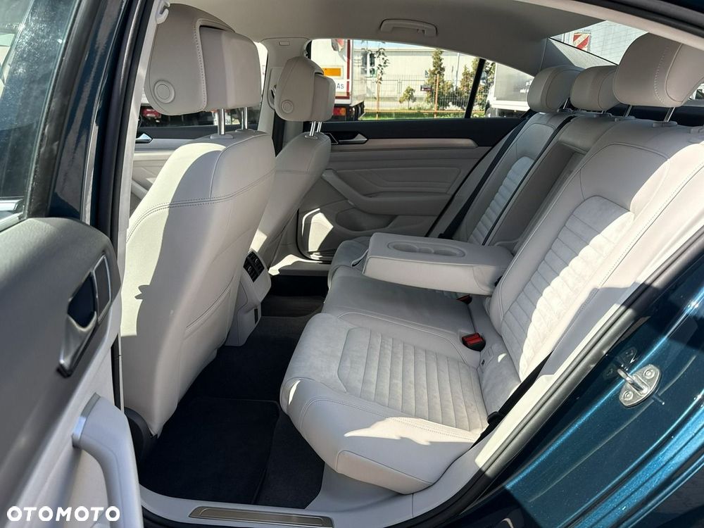 Volkswagen Passat 2.0 TSI Elegance DSG - 15