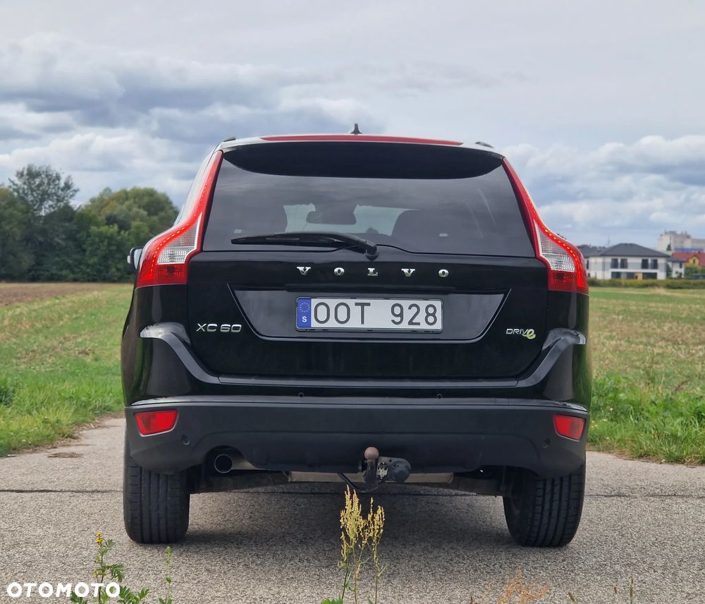 Volvo XC 60 DRIVe Momentum - 8