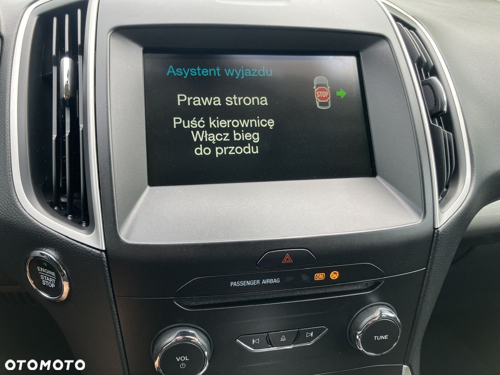 Ford S-Max 2.0 TDCi Titanium PowerShift - 32