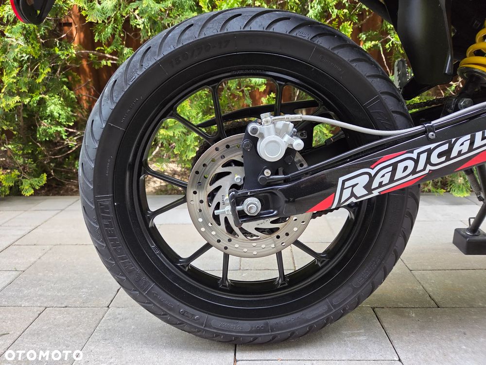 Aprilia SX - 25