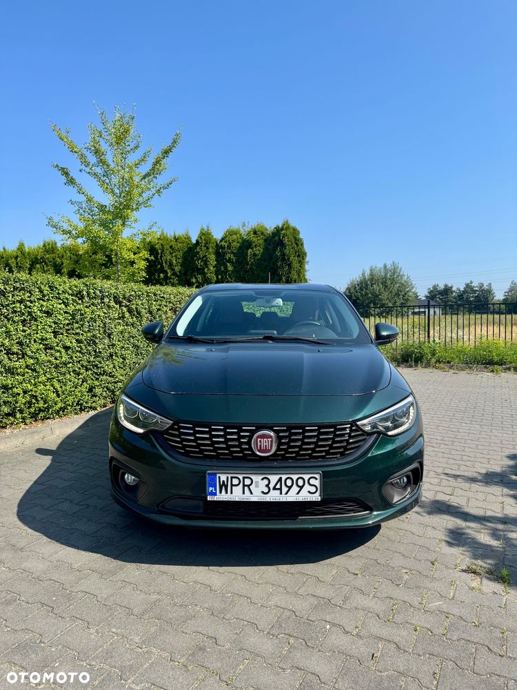Fiat Tipo 1.4 16v Lounge EU6d - 2