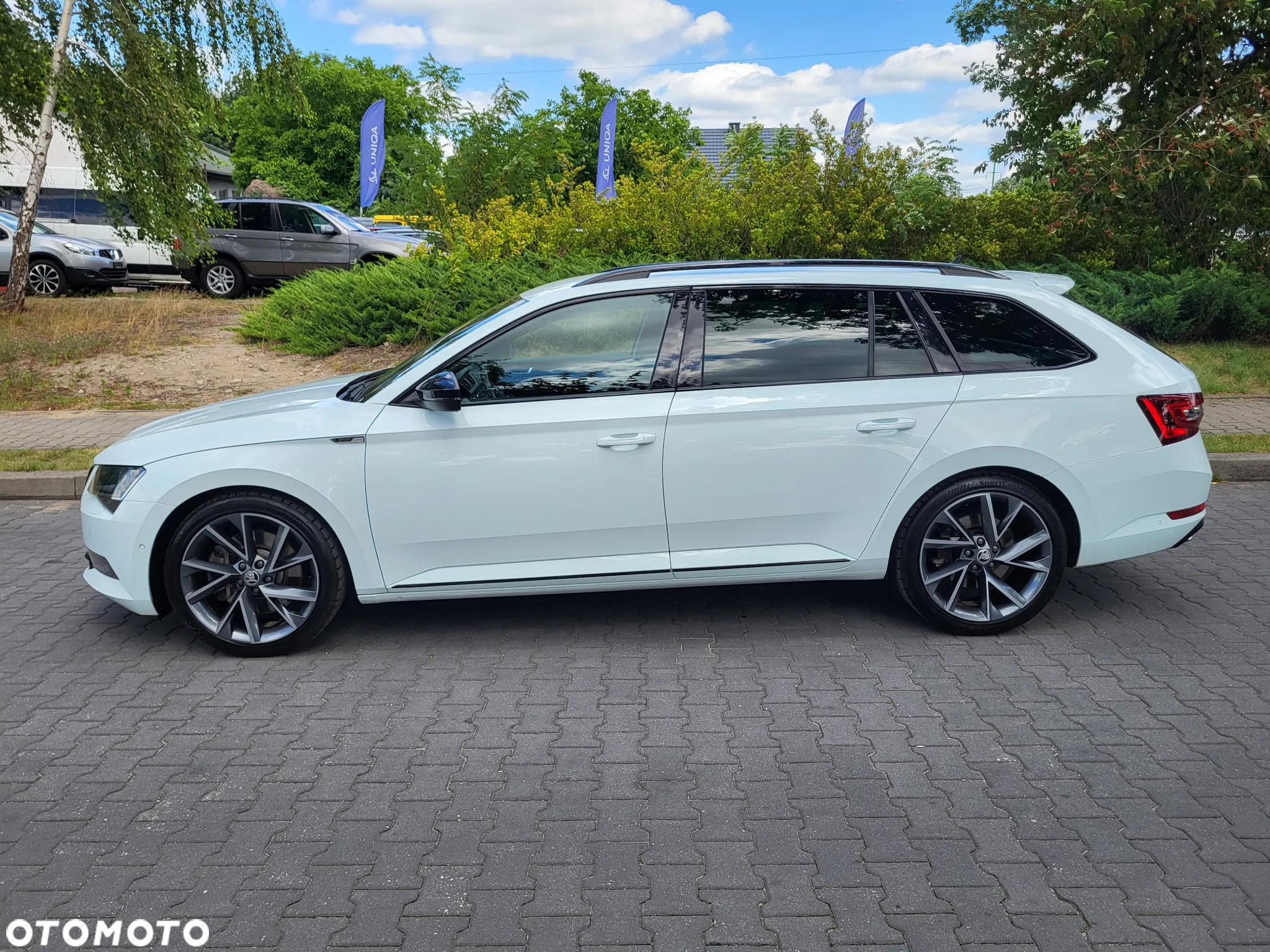 Skoda Superb 2.0 TSI 4x4 DSG Sportline - 4