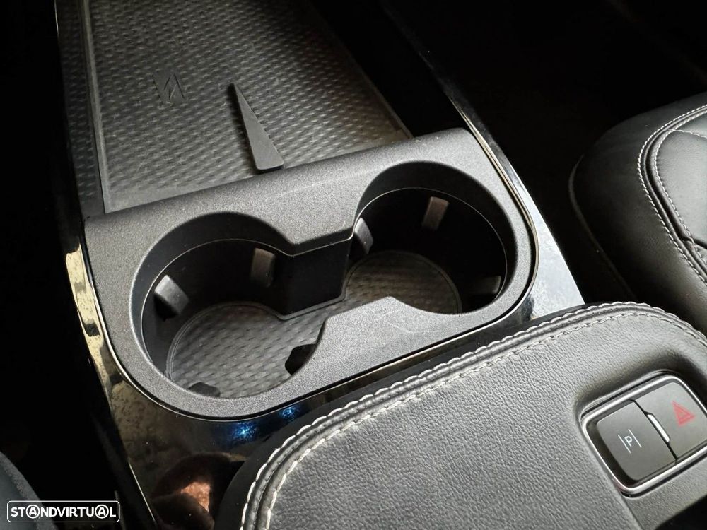 Ford Mustang Mach-E 75.7 kWh Base - 23