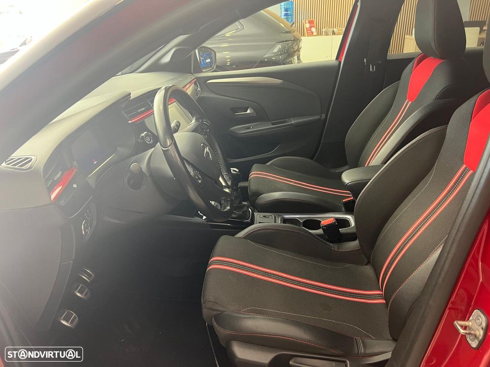 Opel Corsa 1.2 T GS Line - 10
