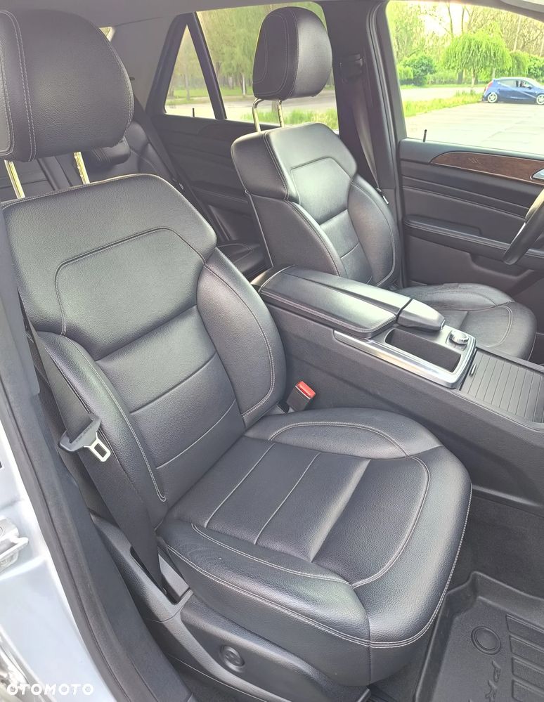 Mercedes-Benz ML 350 4MATIC (BlueEFFICIENCY) 7G-TRONIC - 9